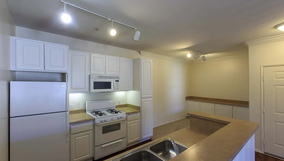 Homes & Studies: Apartment kitchen, existing
