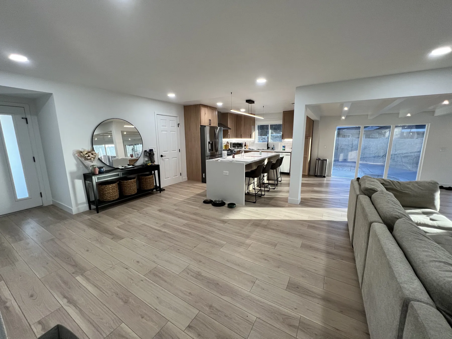 Santa Ana Residence: After